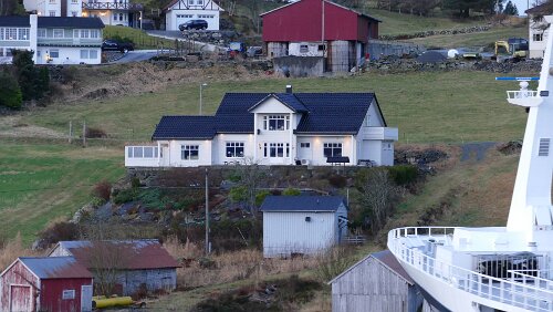 Ålesund – Trondheim Anlauf von Torvik