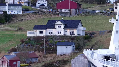 Ålesund – Trondheim Anlauf von Torvik