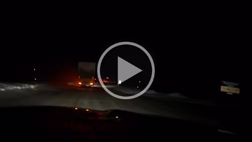 Trondheim – Storjord i Tysfjord Nach über 4 Stunden geht es nun endlich los. Das Kolonnekjøring geht über ca. 21 km