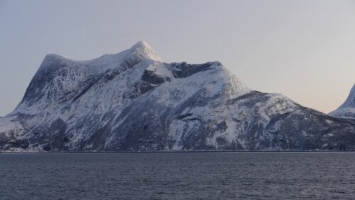 Storjord i Tysfjord – Tromsø Auf der Überfahrt von Bognes nach Skarberget