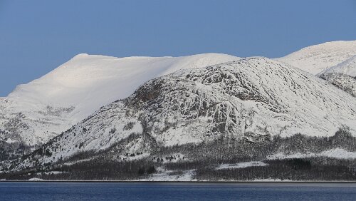 Storjord i Tysfjord – Tromsø Bereits wieder von der Fähre runter