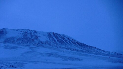 Longyearbyen Letztlich sieht es hier auch nicht viel anders aus als in Longyearbyen, aber es war trotzdem interessant, die Siedlung mal zu verlassen.