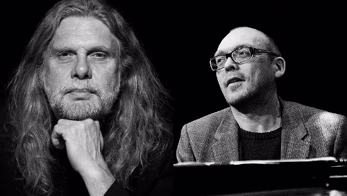 PolarJazz 2021 Holm, Wesseltoft, Sletten og Eggenfellner Historien gjentar seg En instrumentell og verbal oppsummering av kampen om Arktis. På 1600-tallet barket engelskmenn...