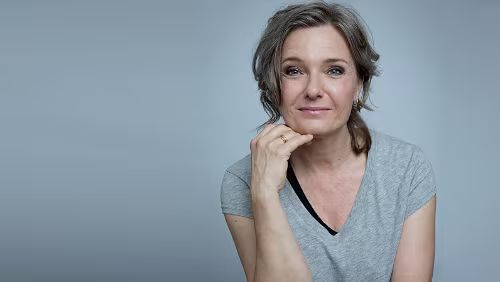 PolarJazz 2021 Ingrid Bjørnov Norges regjerende humorpianistinne! Ingrid Bjørnov har levd flere musikalske liv. Hun har underholdt Norge siden 1980, først som halvparten av...