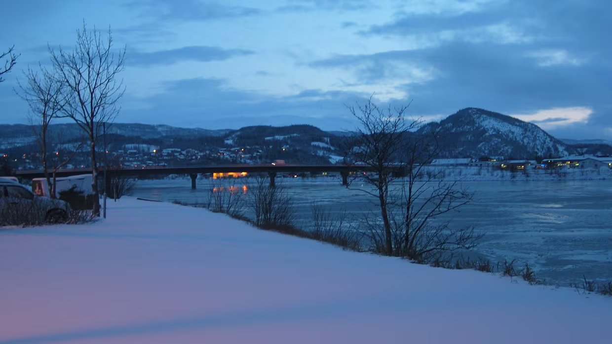 31.01.2022 Trondheim – Mosjøen Karte – Reiseroute Mo 31.01.2022 Trondheim – Mosjøen, 5 Std. 25 Min. (388 km) Aktuelle Wetteraussichten vv_Trondheim...