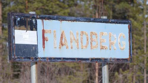 Östersund – Vuollerim Traditioneller Stopp am Halteplatz Fiandberg.