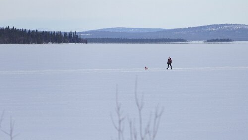 Vuollerim – Tromsø Der See bei Porjus.