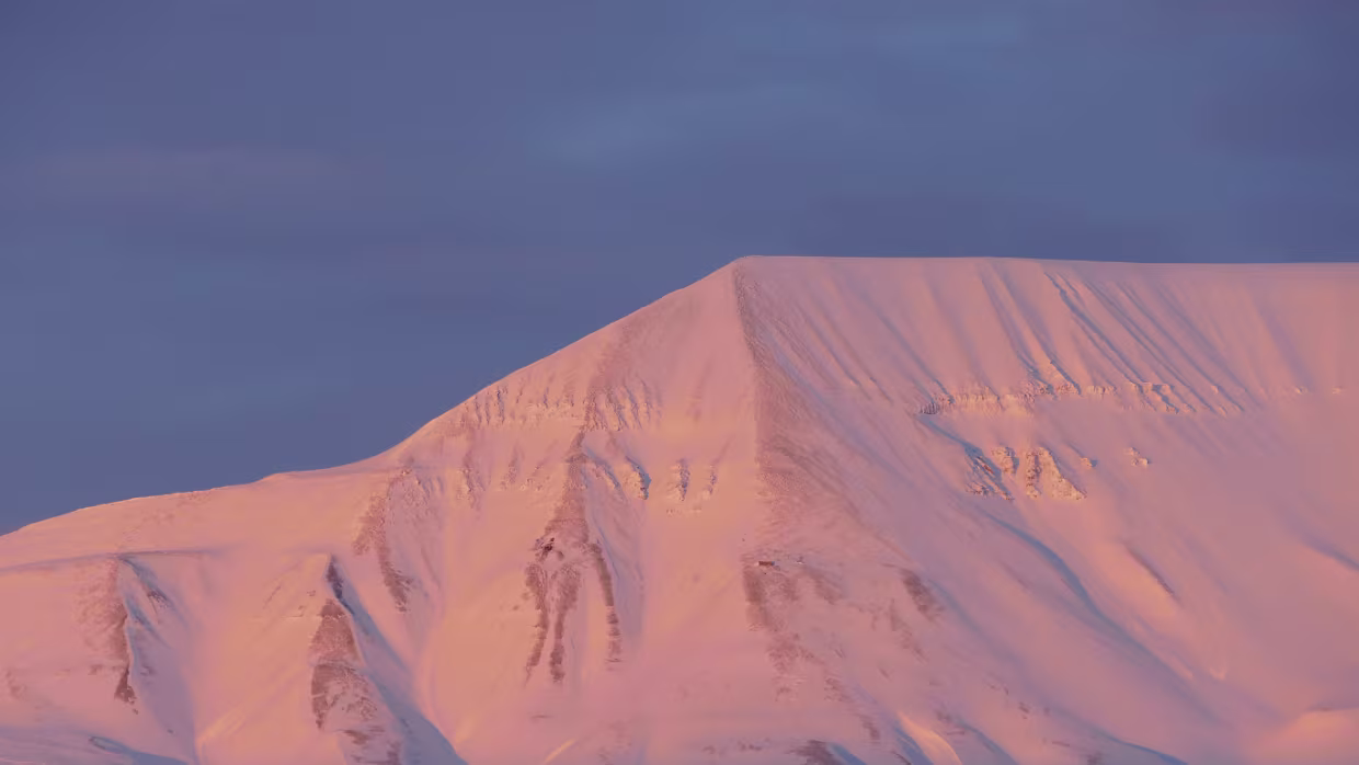 06.03.2022 Tromsø – – – Longyearbyen Karte – Reiseroute So 06.03.2022 Tromsø – – – Longyearbyen Unterkunft Unterkunft Aktuelle Wetteraussichten vv_Tromsoe...