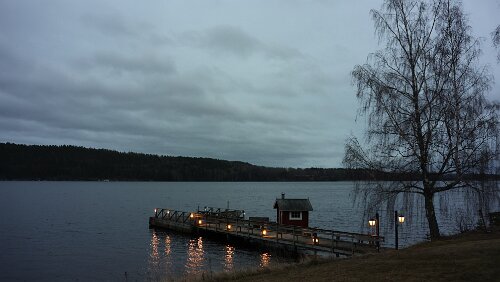 Helsingør – – Helsingborg – Sunne Am Hotel in Sunne, alles grün.