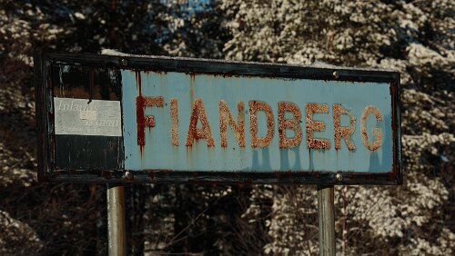 Östersund – Vuollerim Haltestelle Fiandberg der Inlandsbanan.