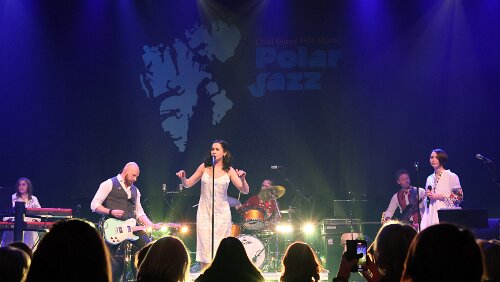 Longyearbyen Das Vorspiel.