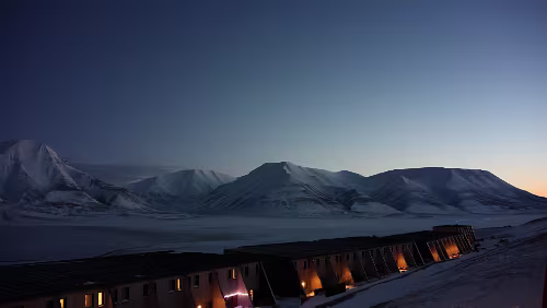 Longyearbyen Blick in das Adventdalen.