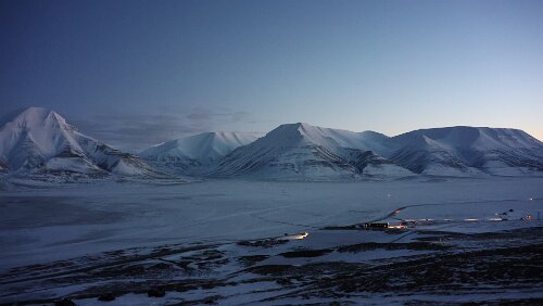 Longyearbyen Blick in das Adventdalen.
