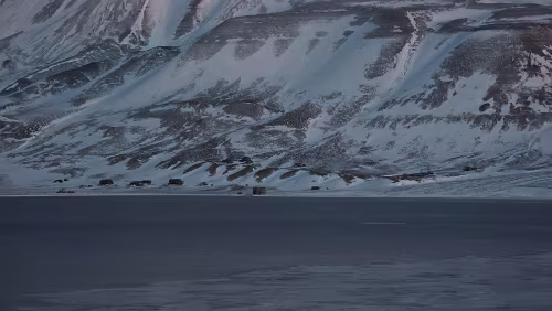 Longyearbyen Das Hiorthfjellet, höchster Punkt 926 ü.d.M.