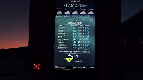 Longyearbyen -17,6°C, gefühlt wie -24,9°C, ja, das ist schon ganz schön frisch.