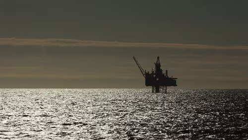 Auf See Die kleine Schwester.