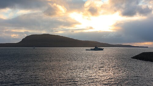 Tórshavn Die vorgelagert Insel Nólsoy.
