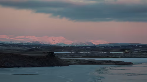 Mývatn See, Gelände, Berge.