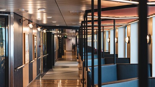 Einrichtungen Gongin