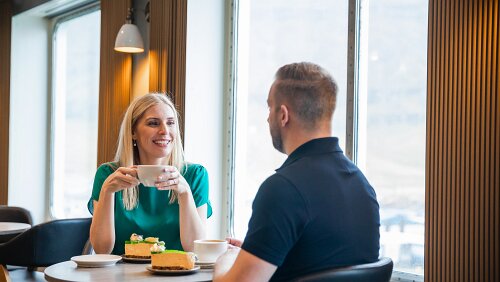 Undirhúsið Menschen