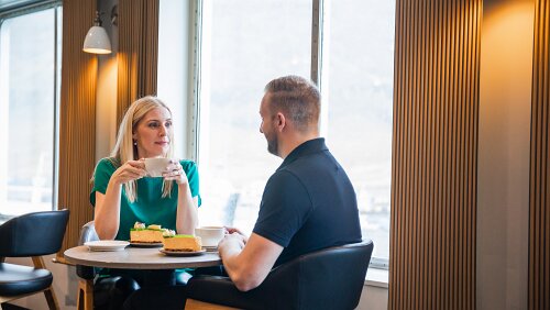 Undirhúsið Menschen