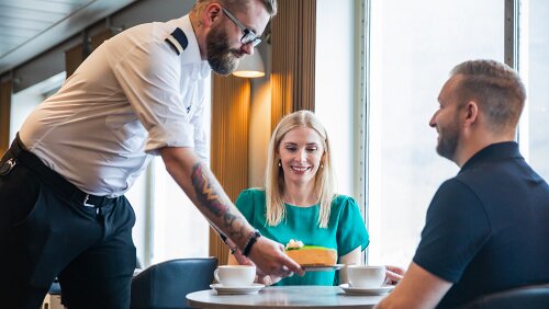 Undirhúsið Menschen