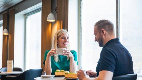 Undirhúsið Menschen