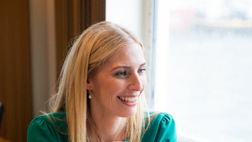 Undirhúsið Menschen