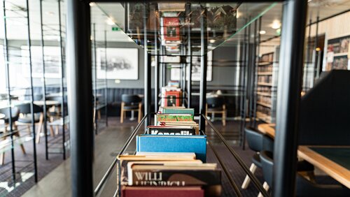 Undirhúsið Menschen