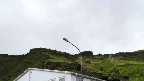 05.11.2023 Puffin Hotel Vík Puffin Hotel Vík Víkurbraut 26 870 Vík í Mýrdal Ísland Kostenfrei Parken am Hotel.