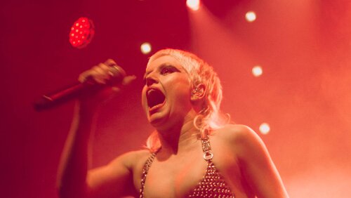 03.11.2022 amyl--the-sniffers--art-museum