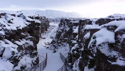 Island im Winter - Glühende Lava und ewiges Eis