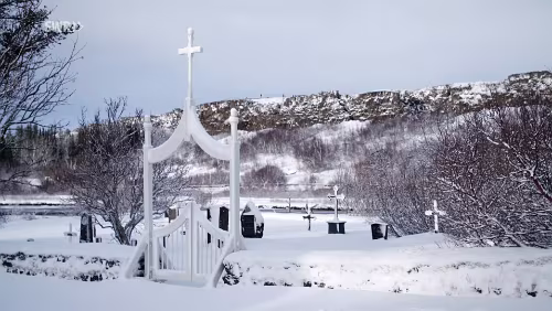 Island im Winter - Glühende Lava und ewiges Eis