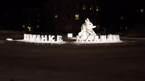 Östersund – Jokkmokk In Jokkmokk, dort findet bald der jährliche Markt statt.