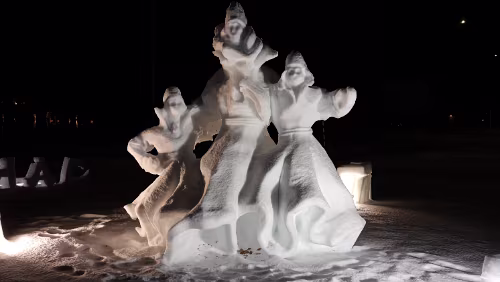 Östersund – Jokkmokk In Jokkmokk, dort findet bald der jährliche Markt statt.