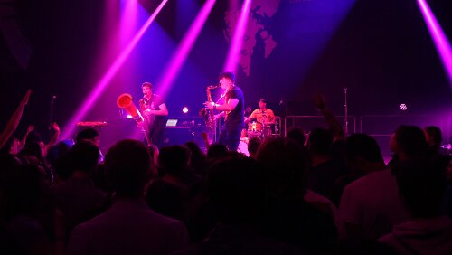 Longyearbyen Moon Hooch