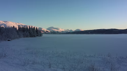 Bodø – Mosjøen Am „ Fustvatnet “.