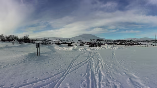 Trondheim – Lillehammer Vom Parkplatz aus kann man Touren starten. Panorama
