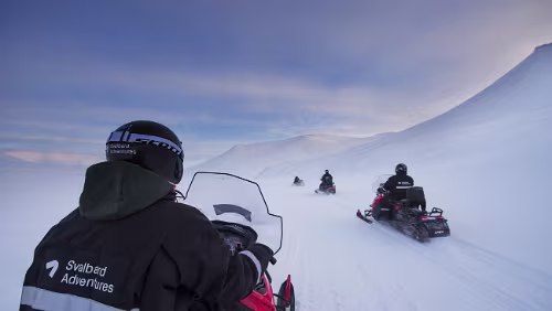 Snowmobile Safari to Grønfjorden Snowmobile Safari to Grønfjorden