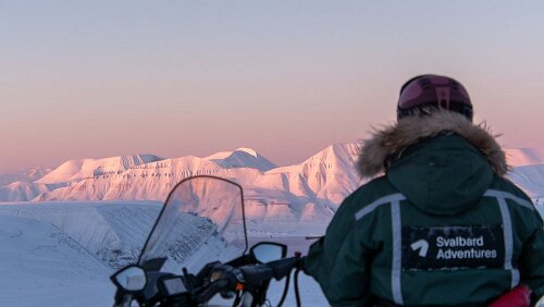 Snowmobile Safari to Grønfjorden Snowmobile Safari to Grønfjorden