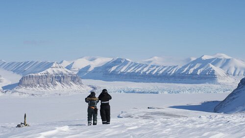 Snowmobile Safari to Tempelfjorden Snowmobile Safari to Tempelfjorden