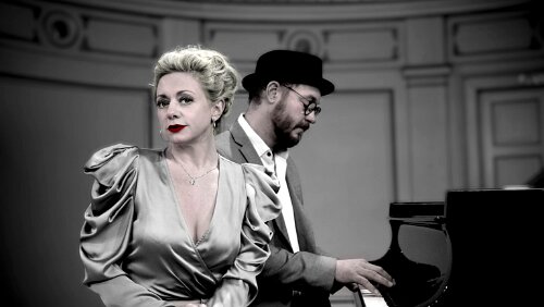 PolarJazz 2024 Fredag 2. februar | 18:30 | Hilde Louise Asbjørnsen | Kulturhuset Intimkonsert med Hilde Louise Asbjørnsen Hilde Louise Asbjørnsen inviterer til intimkonsert...