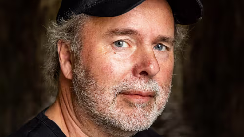 PolarJazz 2024 Fredag 2. februar | 22:00 | Henning Kvitnes | Kulturhuset I snart 45 år har den folkekjære artisten gitt oss jordnær viserock med norske og engelske tekster....