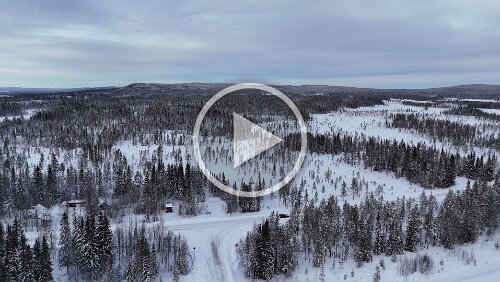 Östersund – Vuollerim Haltestelle Fiandberg der Inlandsbanan.