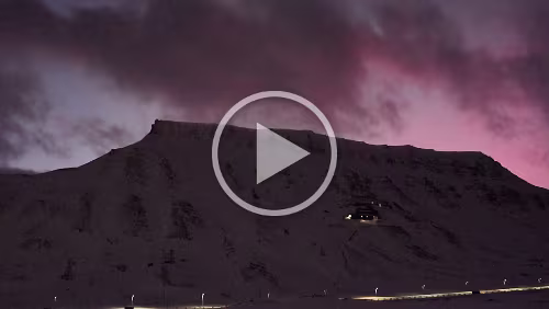 Rundgang in Longyearbyen 180°-Schwenk auf dem „Vei 300“.