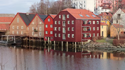 Trondheim Rund um die „Nidelva“. Panorama