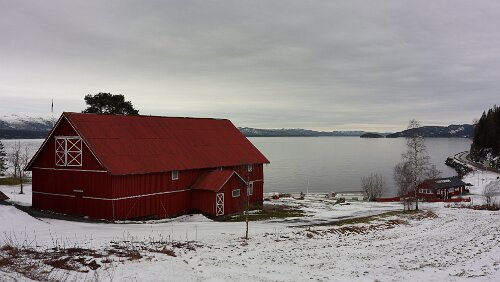 Mosjøen – Trondheim Der „Snåsavatnet“.