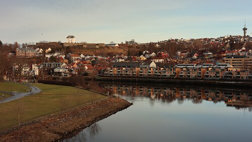Trondheim Rund um die „Nidelva“.