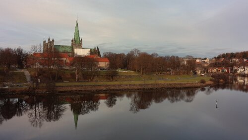 Trondheim Rund um die „Nidelva“.