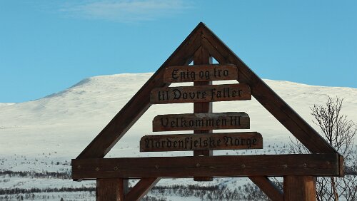 Trondheim – Lillehammer „Enige og tro til Dovre faller“.
